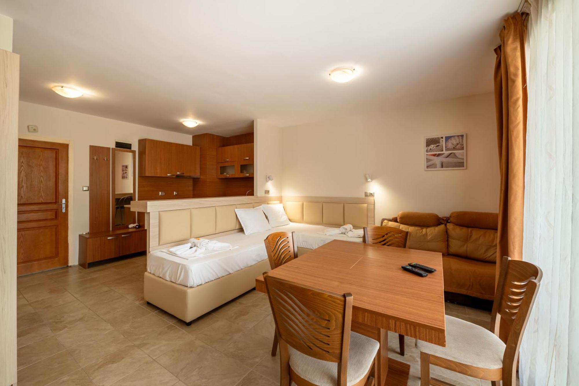 Perla Apartments Nesebar Exterior photo